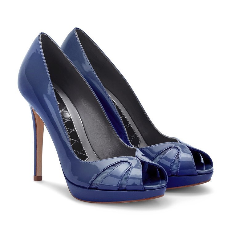 Magrit Beatriz Peep Toe Pumps in Navy Patent Leather — UFO No More