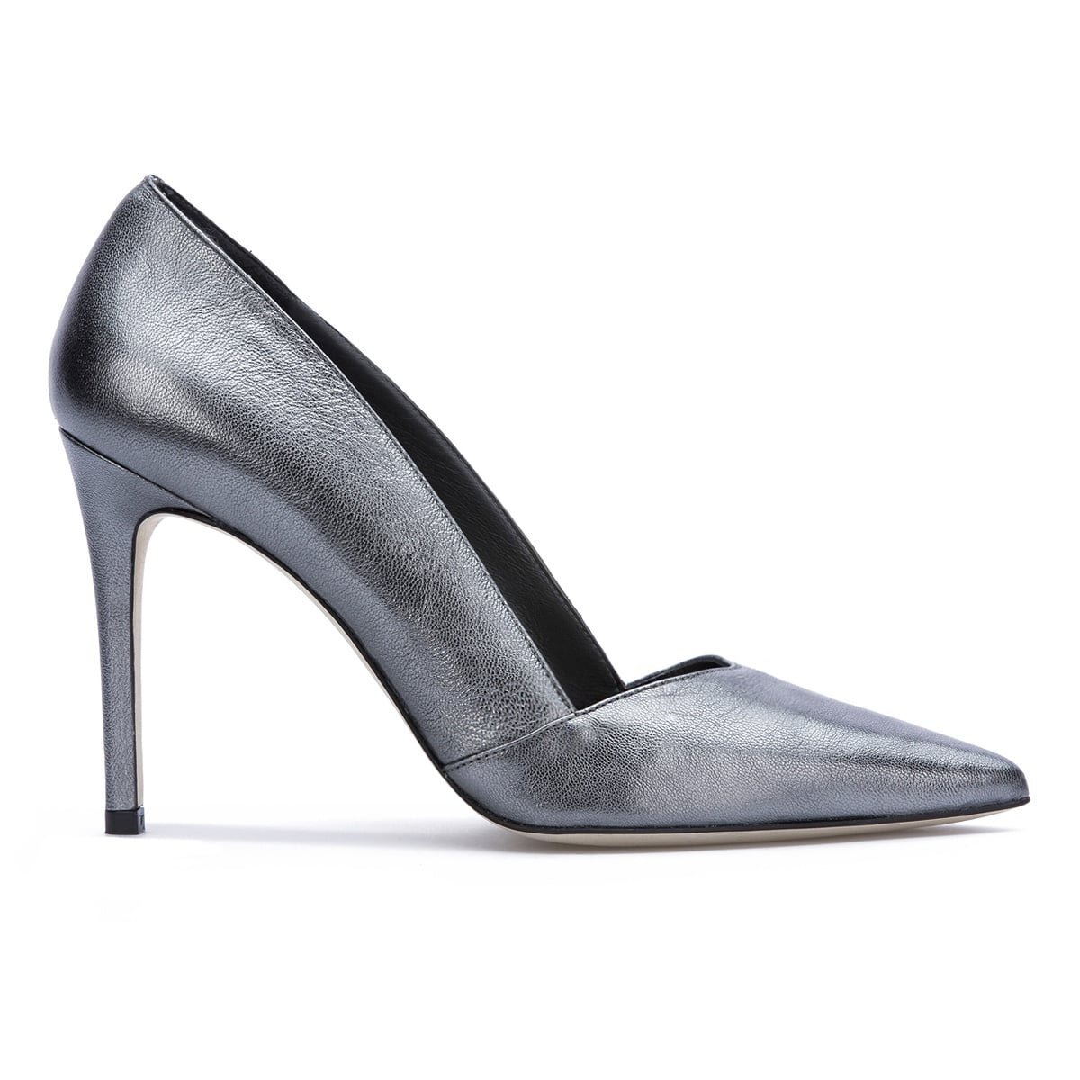 Magrit-Barbara-Heels.jpg