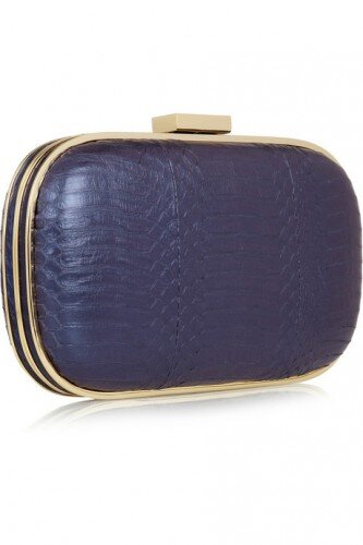 anya-hindmarch-clutch-wpcf_333x500.jpg