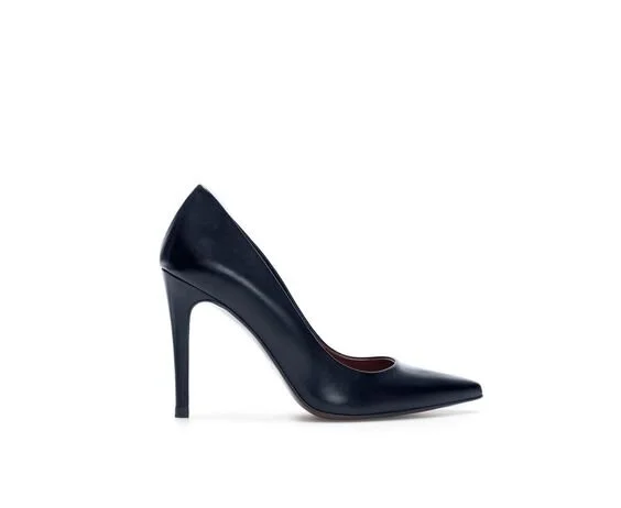 Zara Basic Pointy Toe Pumps in Navy Leather