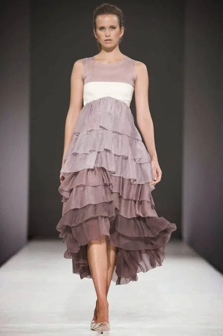 Iselin Engan Sleeveless Tiered Gown in Lilac