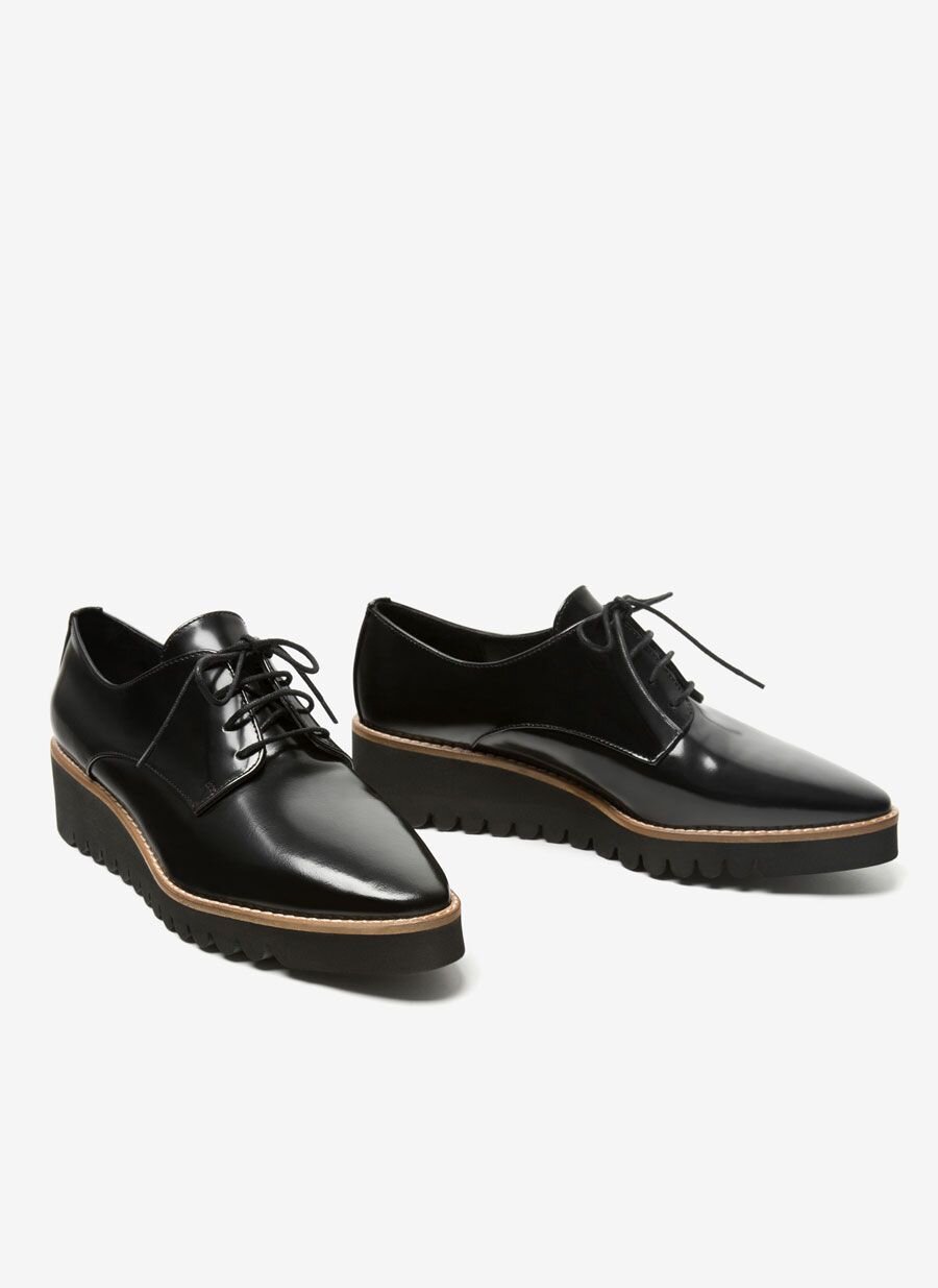 Uterque Studded High Heel Court Shoes in Black - Queen Letizia Shoes -  Queen Letizia Style