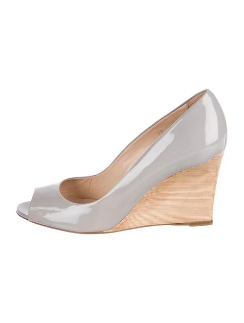 Tod's Zeppa Decollete Wedges in Grey Patent Leather