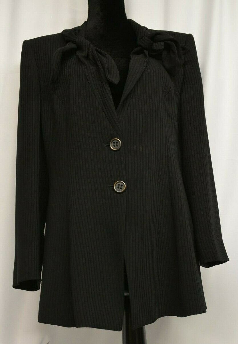 Giorgio-Armani-Sz-12-14-US-Black-Striped-Blazer-_57.jpg