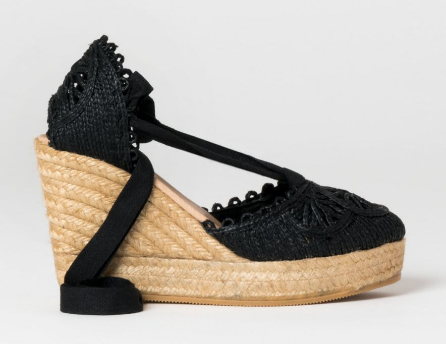 Høring span Sump Gaimo Argo Embroidered Tie-up Espadrilles in Black — UFO No More