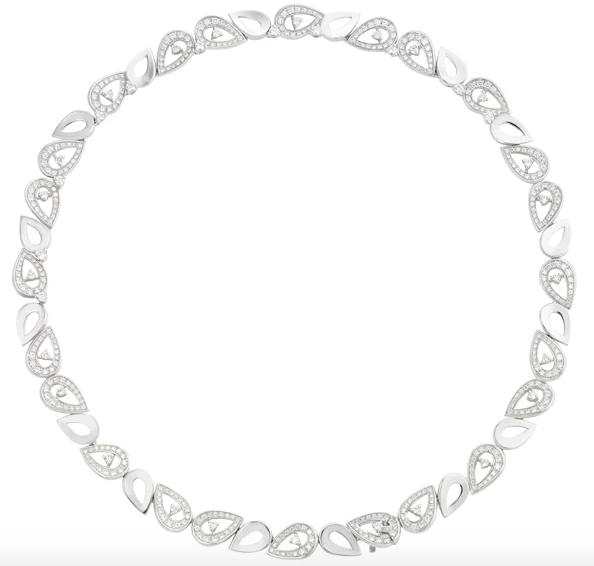 Montblanc Pétales de Rose Motif Necklace in White Gold with Diamonds.png