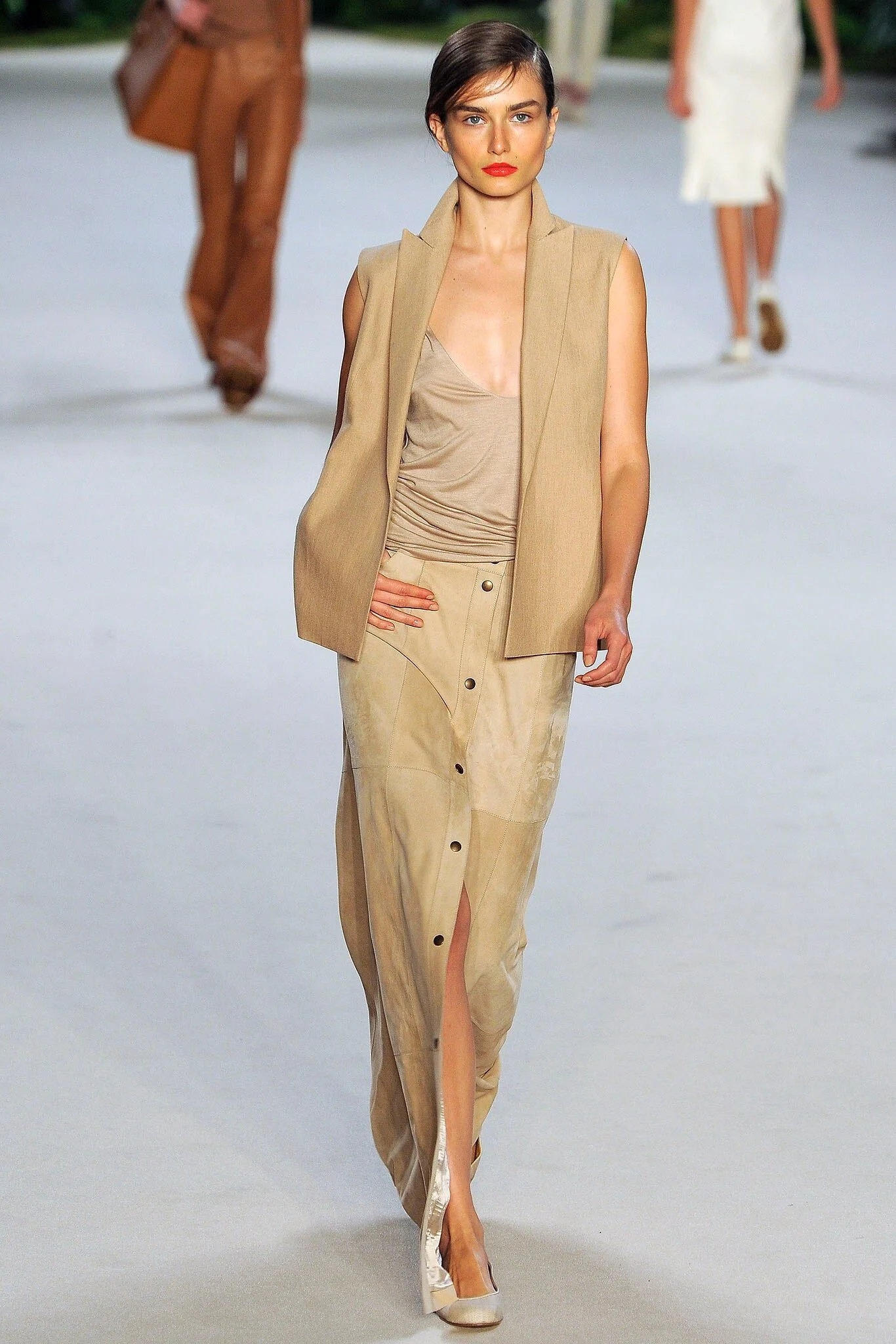 Akris Long Buttoned Suede Skirt in Beige