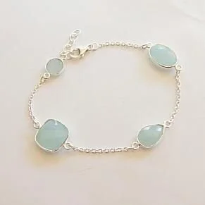 Heavenly Necklaces Gemstone Bracelet in Aqua Chalcedony