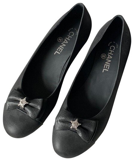 Chanel Beige/Black Leather CC Cap-Toe Bow Ballet Flats Size 38 Chanel