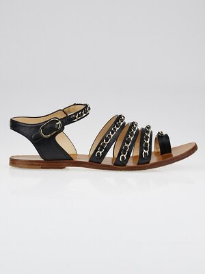 CHANEL, Shoes, Chanel 38 Patent Flat Toe Ring Sandals