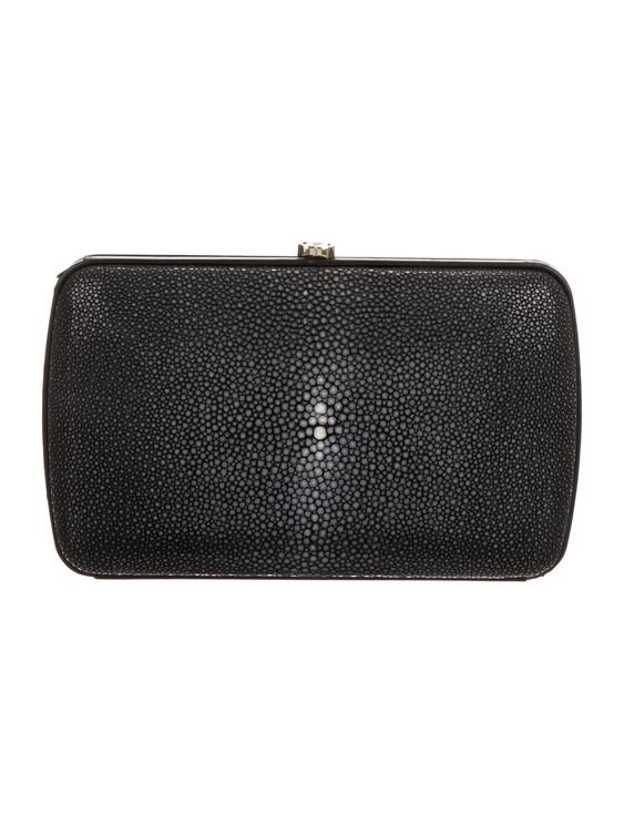 Gucci Stingray Clutch in Black.jpg