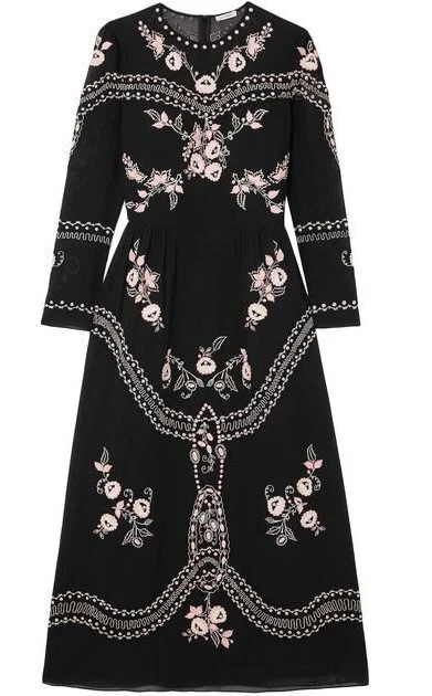 vilshenko-Black-Woman-Darcel-Embroidered-Cotton-Midi-Dress-Black.jpeg