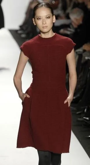 Oscar de la Renta Fall 2007 Knit Dress in Burgundy