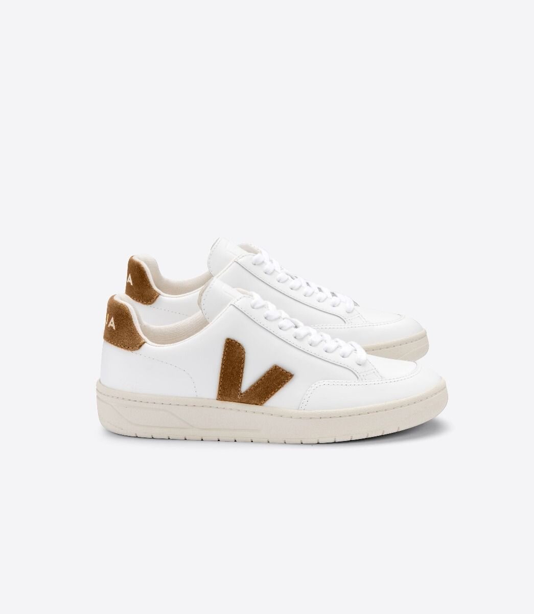 Veja-V12-Leather-White-Camel.jpg