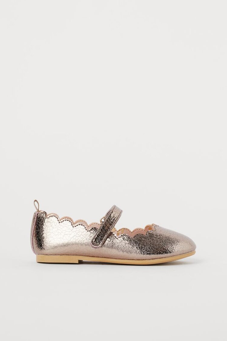 H&M Shimmery Ballet Flats — UFO No More