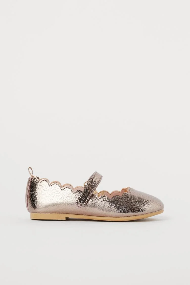 H&amp;M Shimmery Ballet Flats