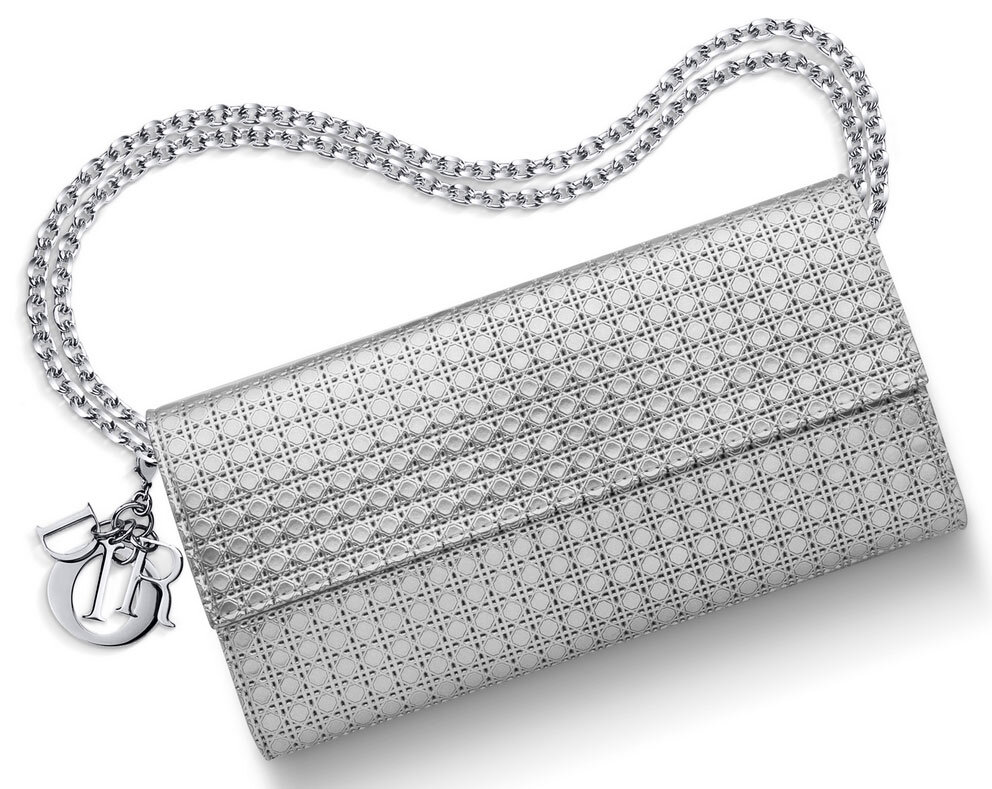 Lunar New Year to understand swing Christian Dior Lady Dior Croisiere Perforated Clutch in Silver — UFO No More