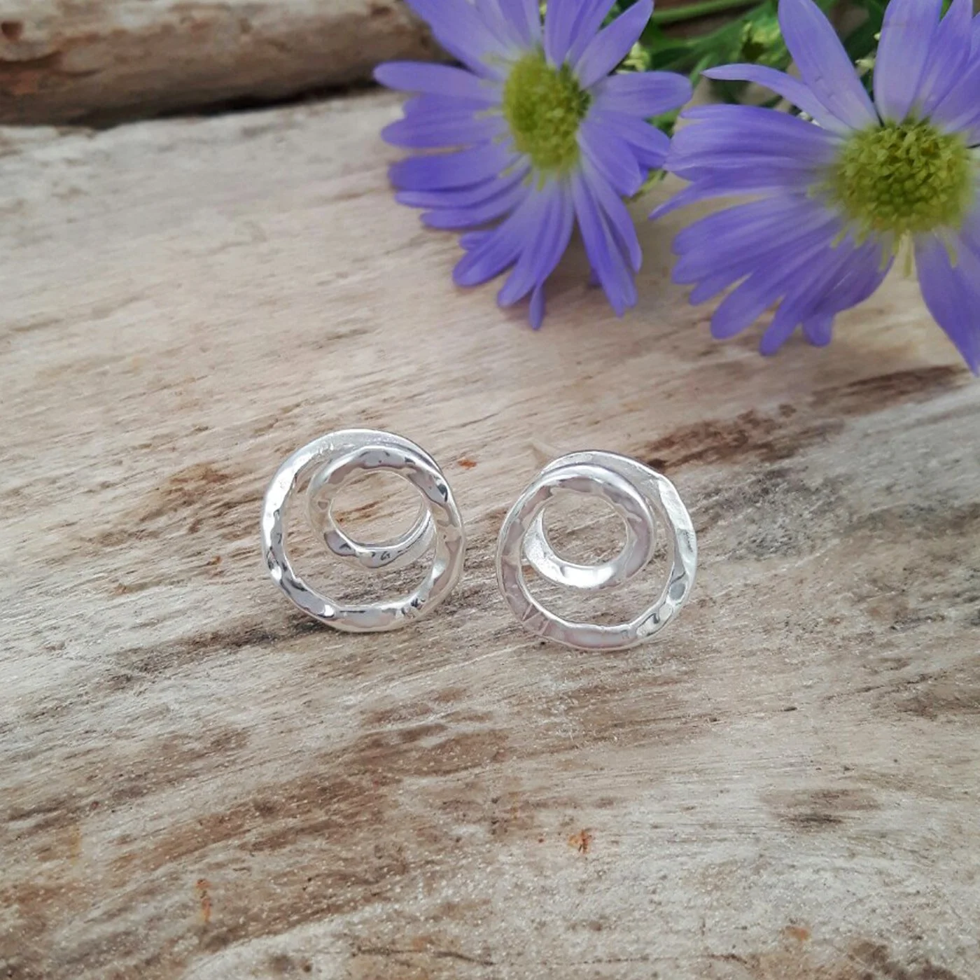 Palenque Foresta Caracol Stud Earrings