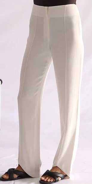 On Atlas Fluid Straight Trousers in White