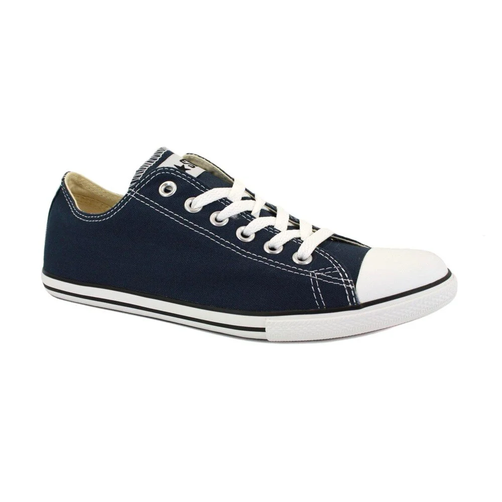 Converse Chuck Taylor Dainty Ox Shoes in Navy