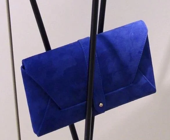 Natan Enveloppe Clutch in Blue Suede