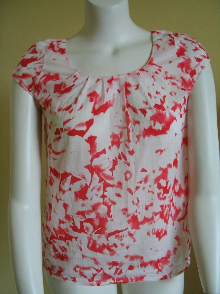 Zara Floral Short Sleeves Top in Red/White