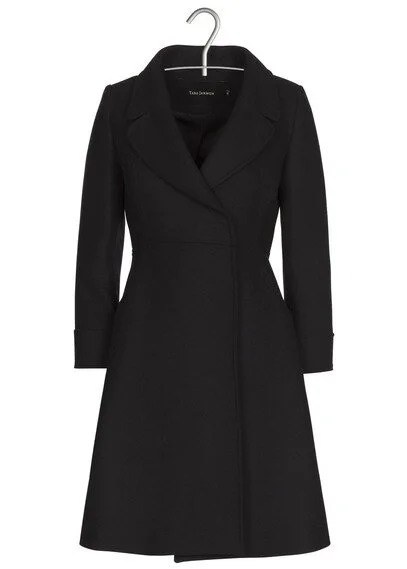 Tara Jarmon Tailored Collar Fitted Coat in Black