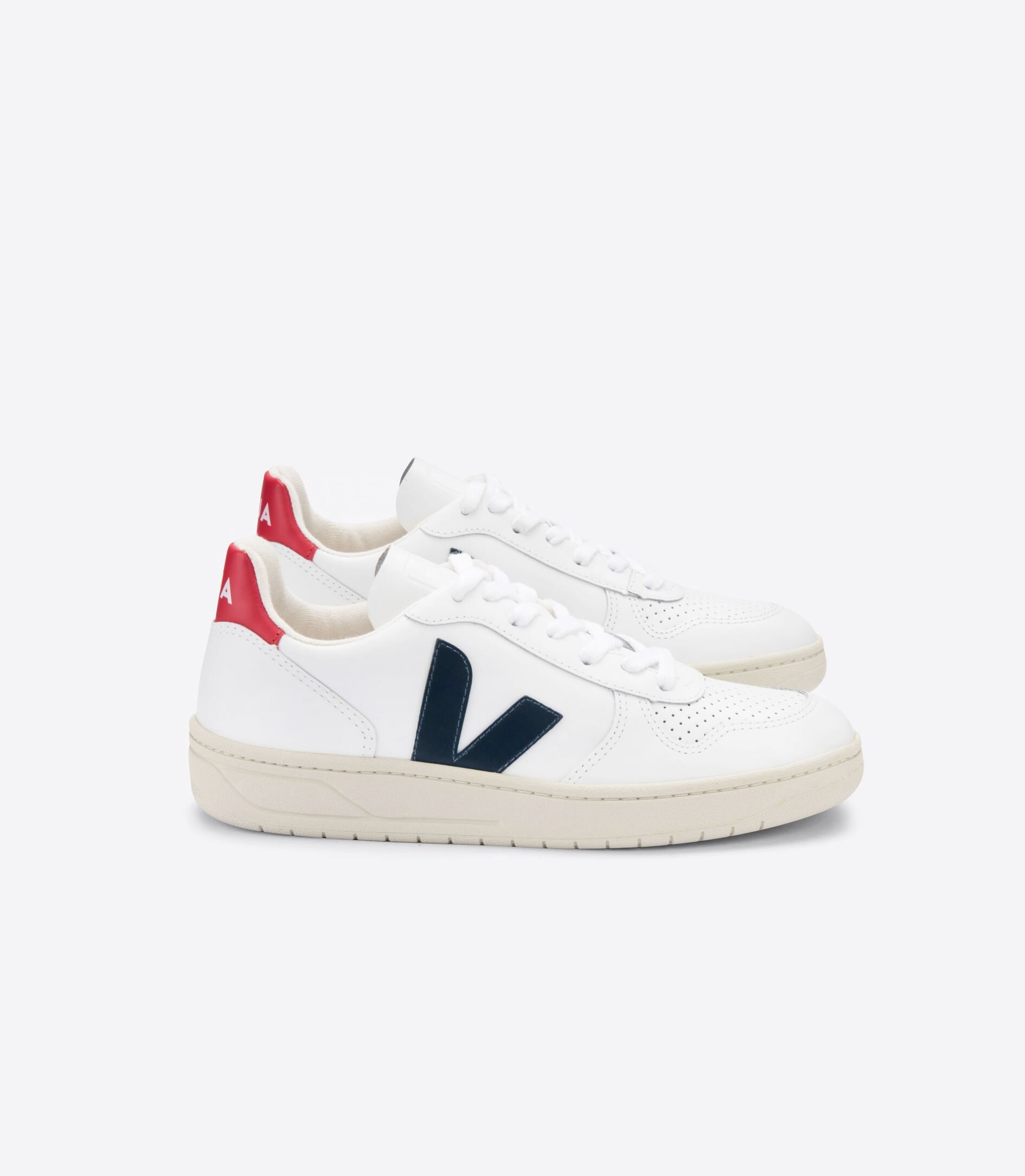 Veja V-10 Sneaker in Leather White Nautico Pekin.jpg