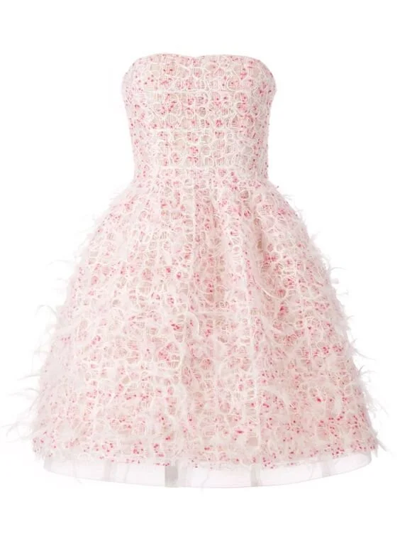 Oscar de la Renta Strapless Flared Dress