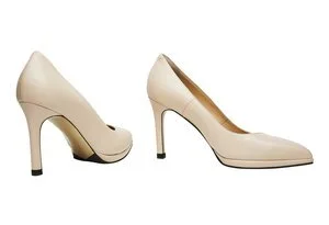Stinaa.J Elsa Pumps in Beige Patent Leather