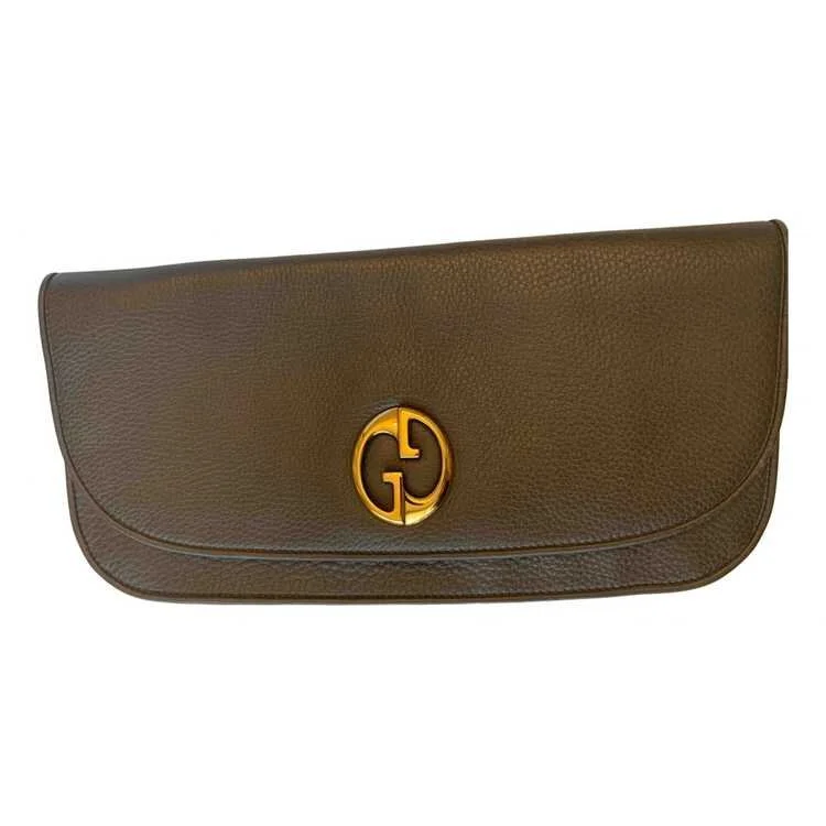 Gucci 1973 Clutch in Brown Leather