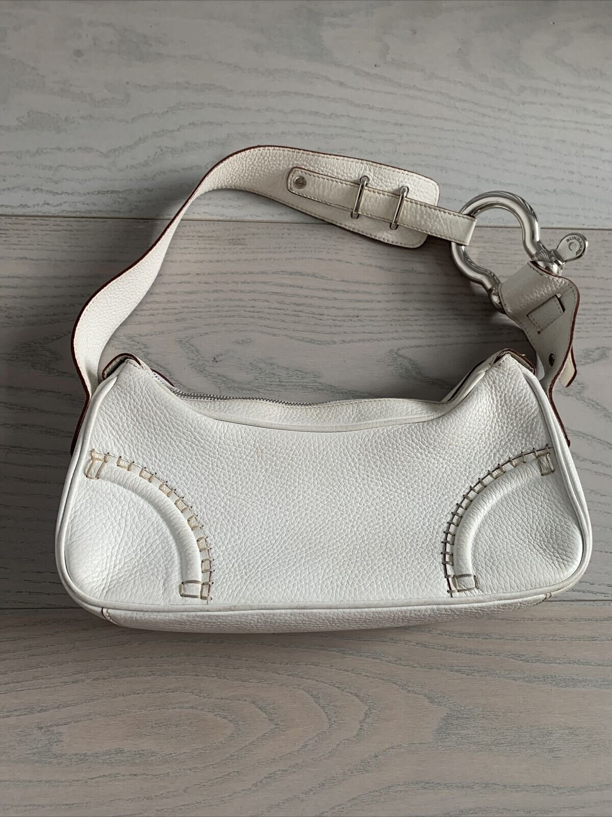 Burberry Vintage Leather Shoulder Bag in White — UFO No More