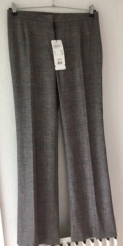 Escada Plaid Print Wide-Leg Trousers in Grey