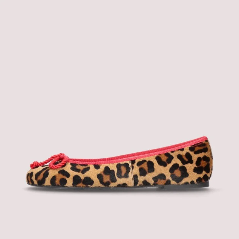 Pretty Ballerinas Rosario Ballet Flats in Leopard Print & Red