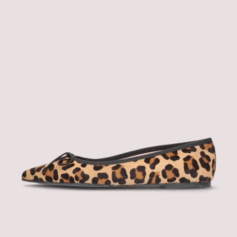 Pretty Ballerinas Ella Ballet Flats in Leopard Print