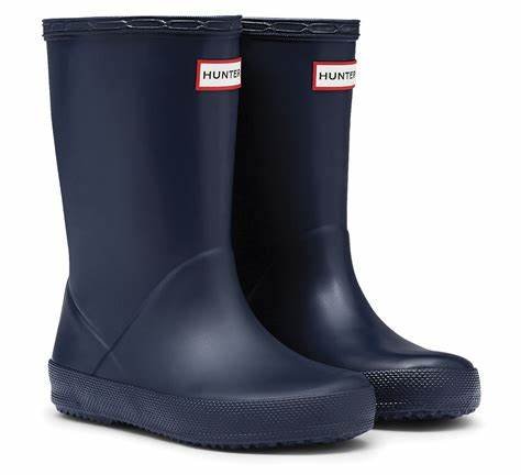 Hunter Original Kids First Classic Wellington Boots in Navy.jpg