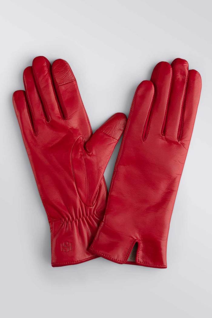 handsome-stockholm-essentials-red-suede-touchscreen-luxury-women-winter-leather-gloves-cashmere-lining-handcrafted-made-in-europe-sustainable-italian-leather-fashion-gloves-v_700x.jpeg