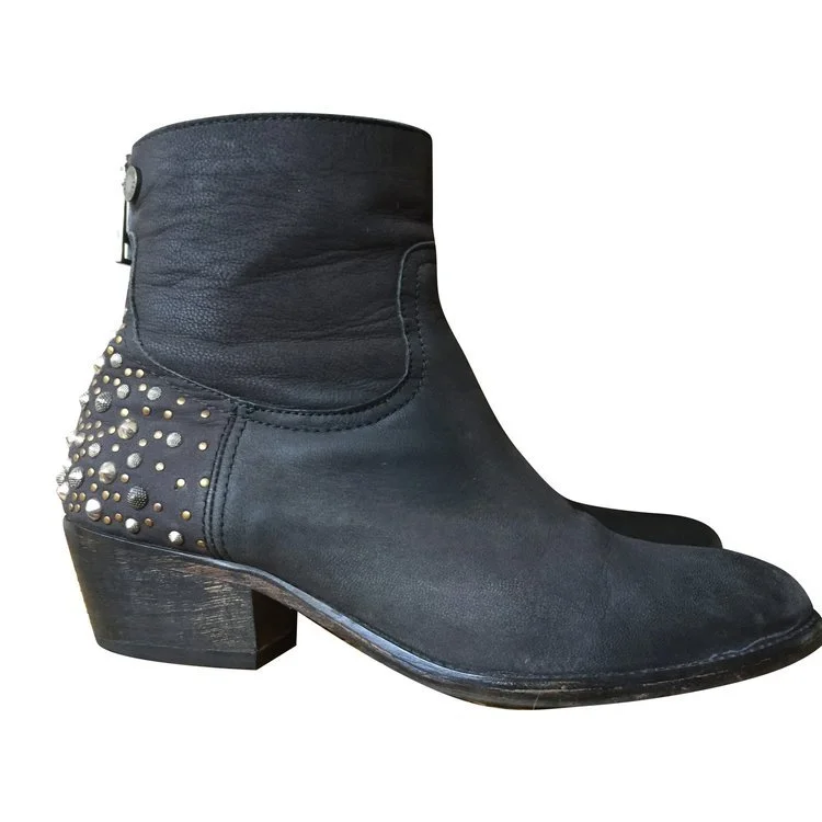Zadig et Voltaire Studded Low Heel Ankle Boots in Black Leather