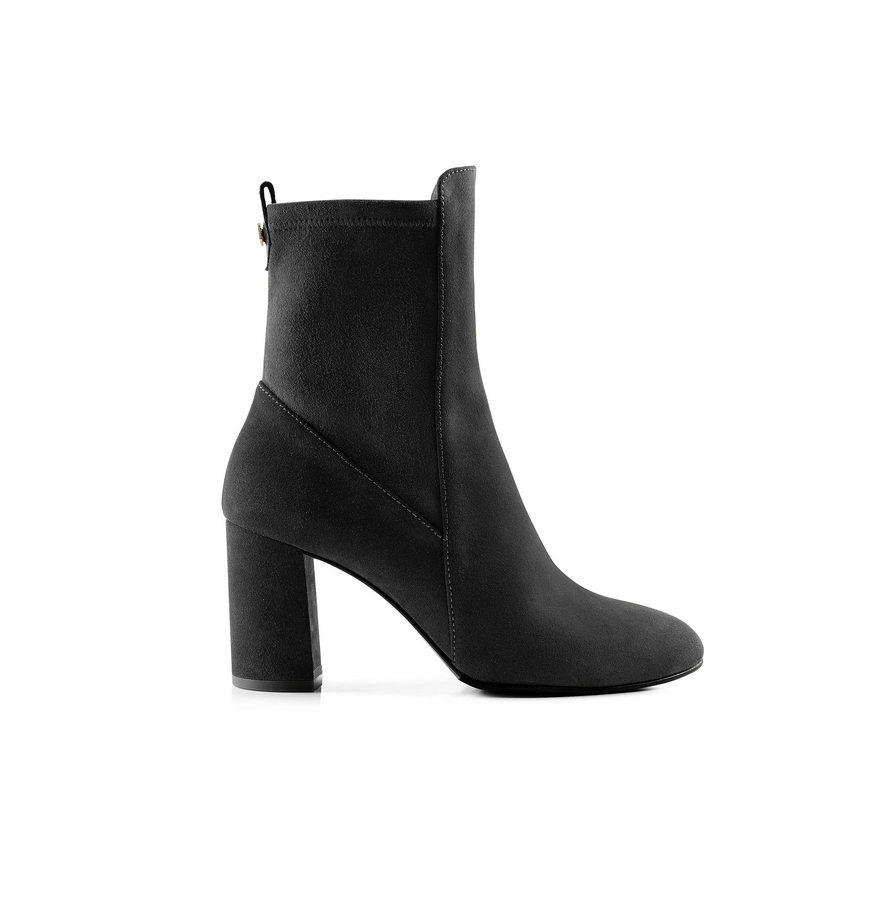 Fairfax & Favor The Belgravia Ankle Boot in Black Suede.png