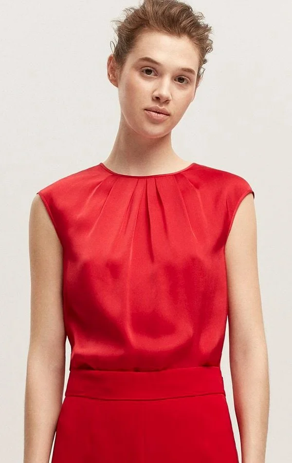 Carolina Herrera Sleeveless Silk Top in Red