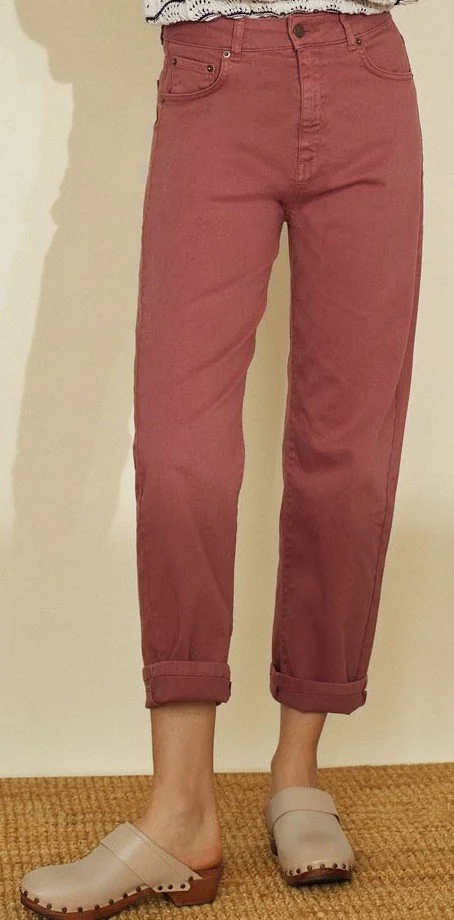 Yerse Straight Denim Trousers in Light Pink