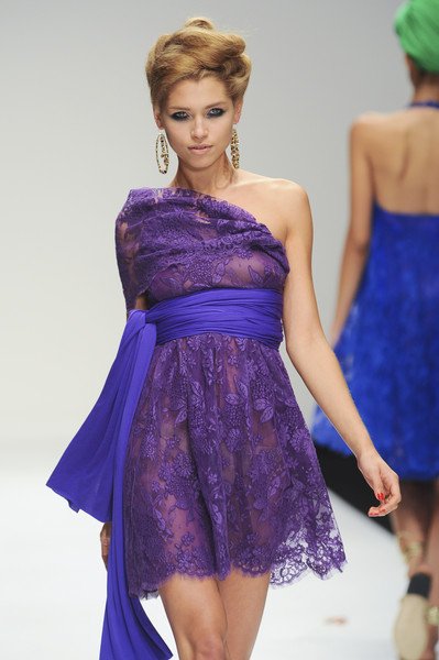 Issa One-Shoulder Lace Dress in Purple.jpg