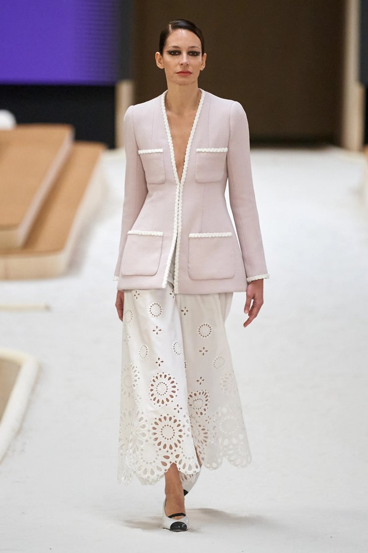 Chanel HC Embellished Organza Cape with Neck-Tie — UFO No More