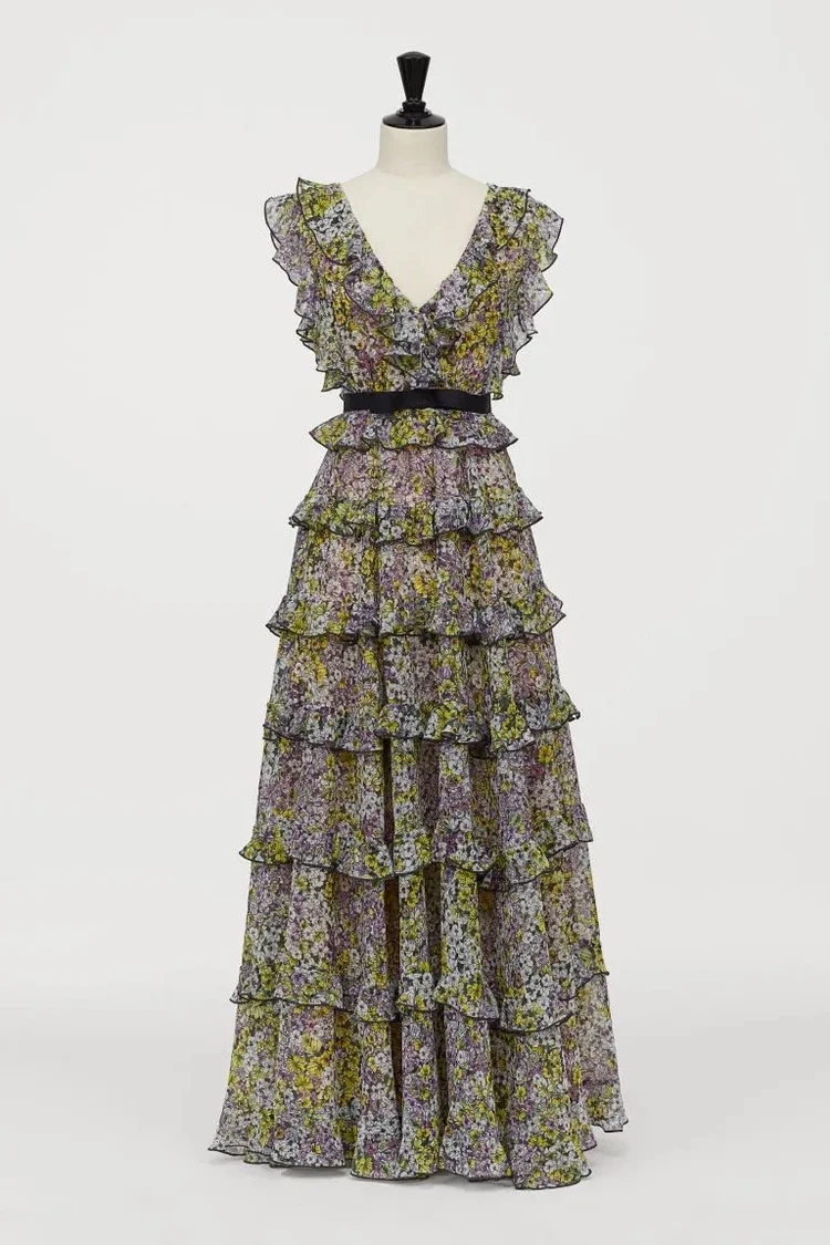 h&m long tiered dress Women's Cream/Black floral Tiered maxi dress