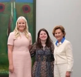 Queen Sonja and Crown Princess Mette-Marit inaugurate "Open Doors" exhibition