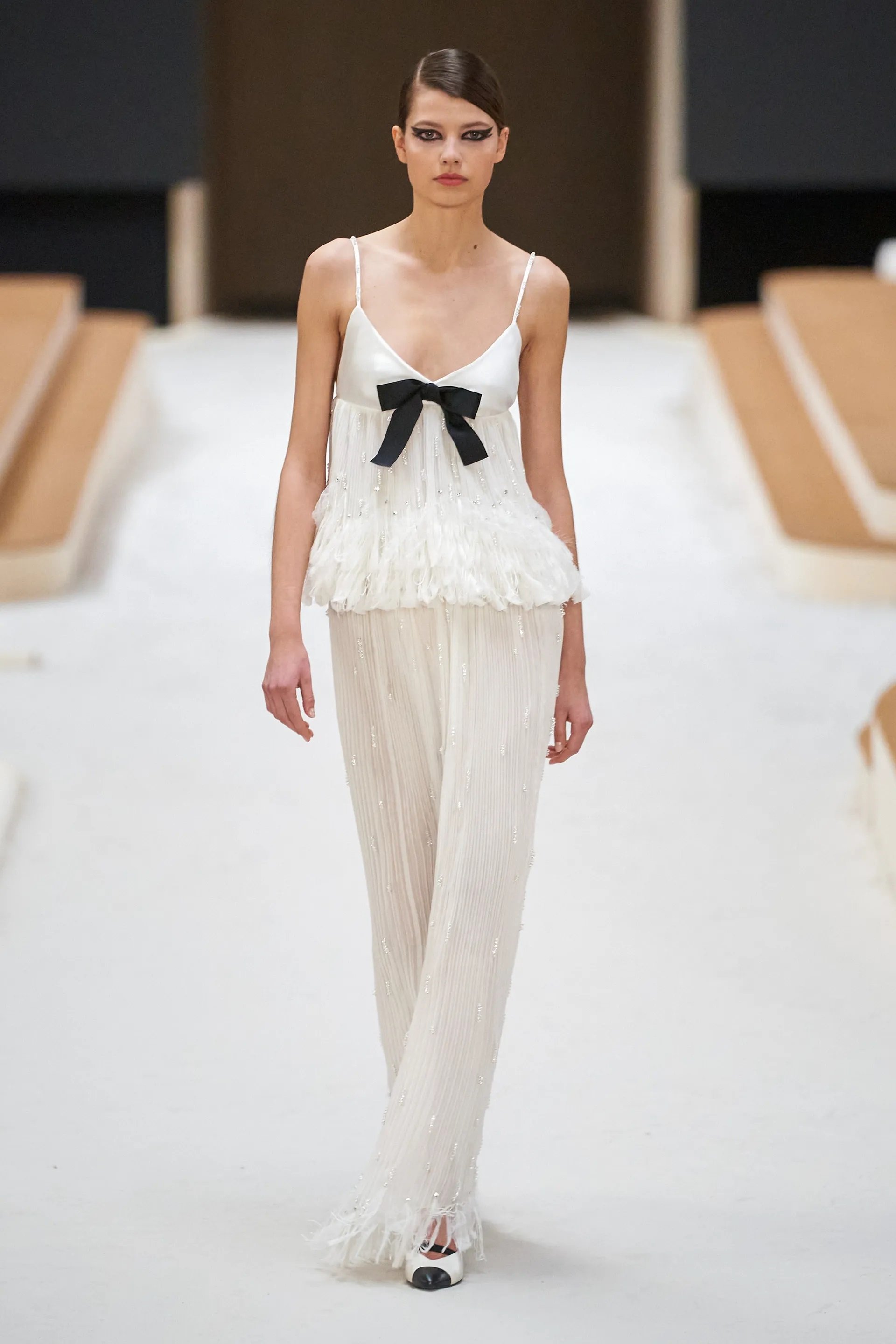 Chanel HC Strapless Bustier Gown in White — UFO No More
