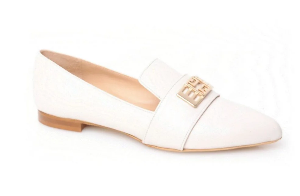 Nicola Sexton Leather Pointed Pumps in Cream