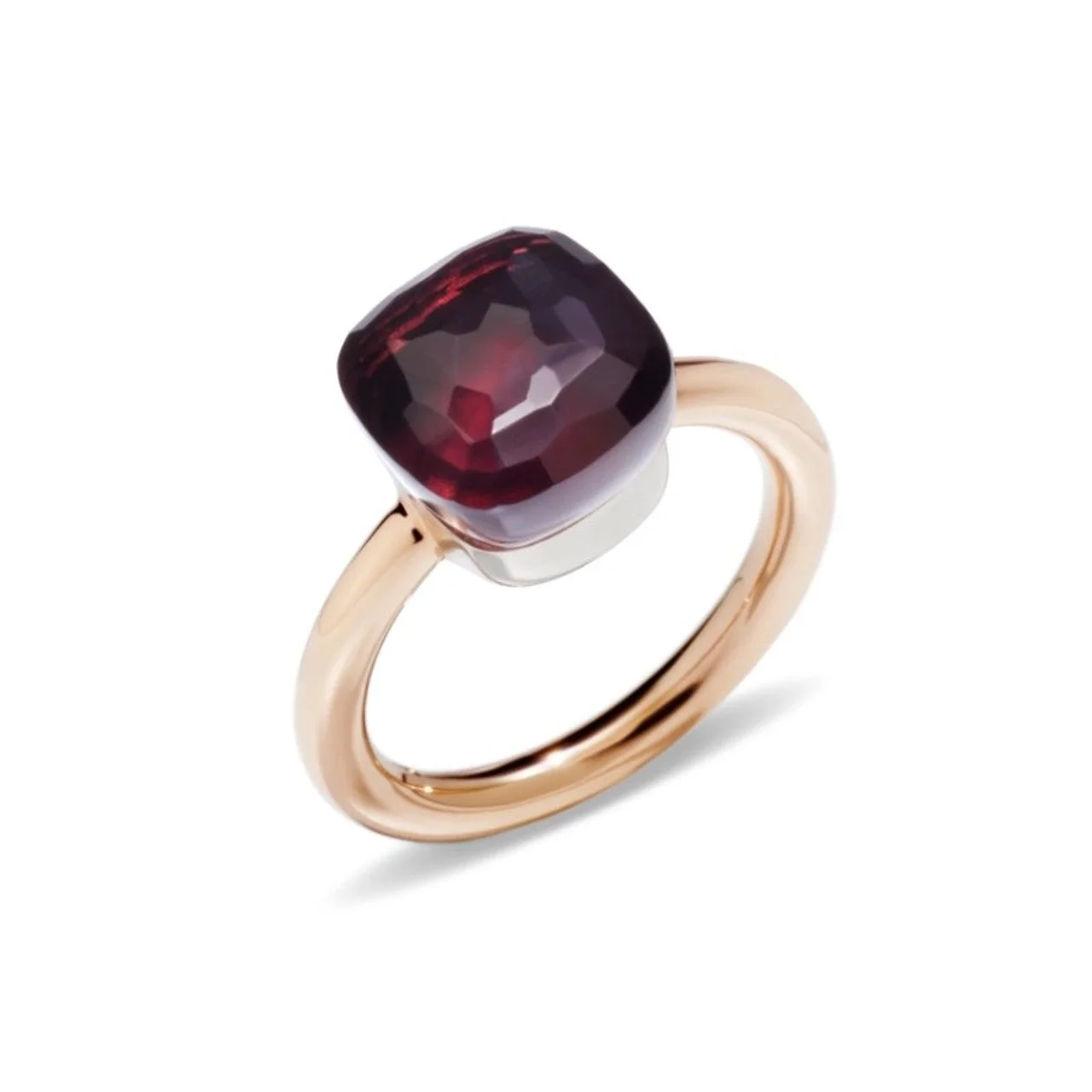Pomellato Nudo Classic Ring in Garnet
