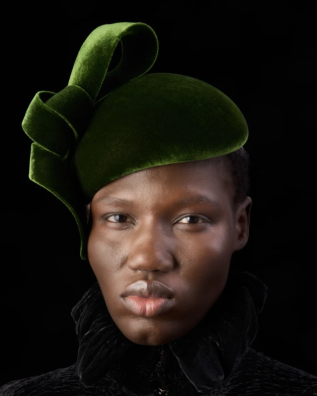 Philip Treacy OC 960 Hat in Navy