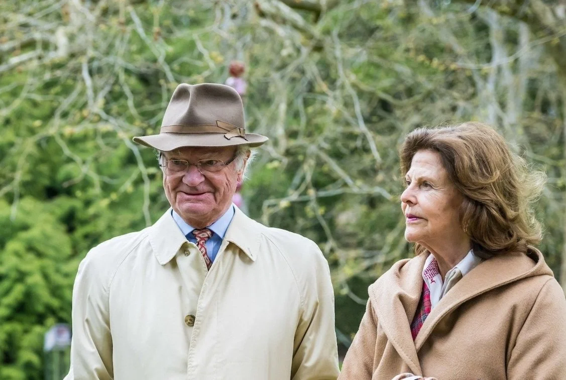 King Carl Gustaf and Queen Silvia open exhibition at Solliden